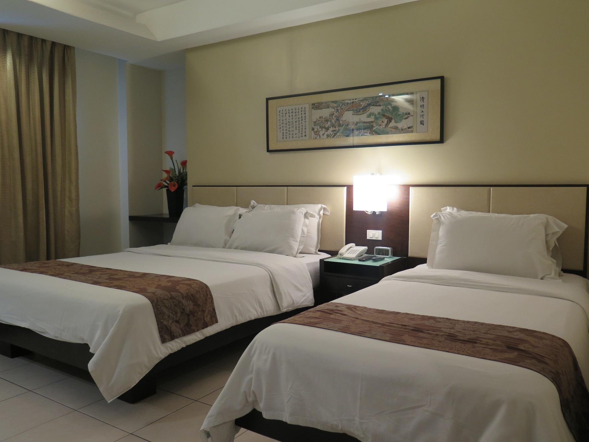 Circle Inn - Iloilo City Center Экстерьер фото