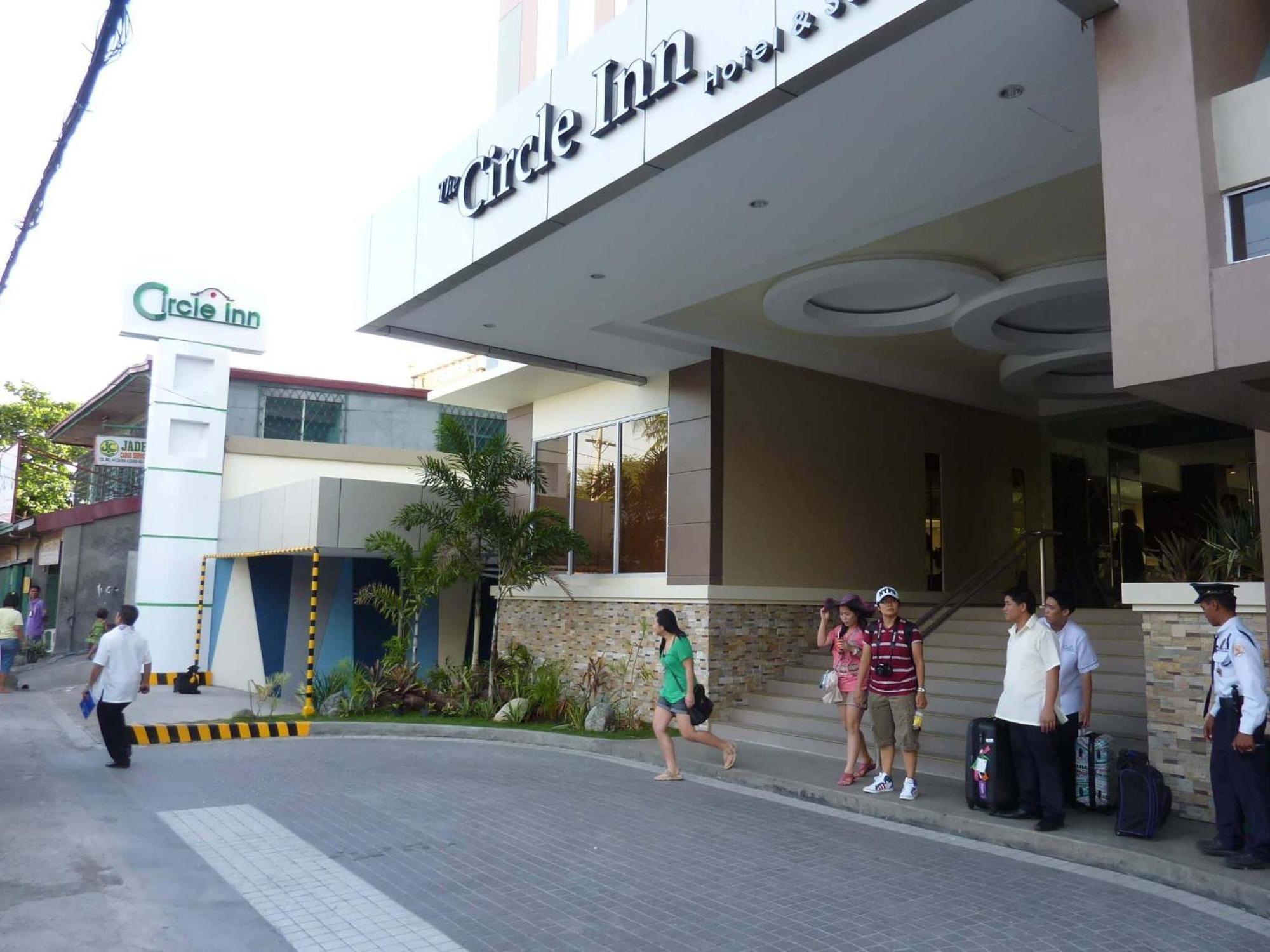 Circle Inn - Iloilo City Center Экстерьер фото