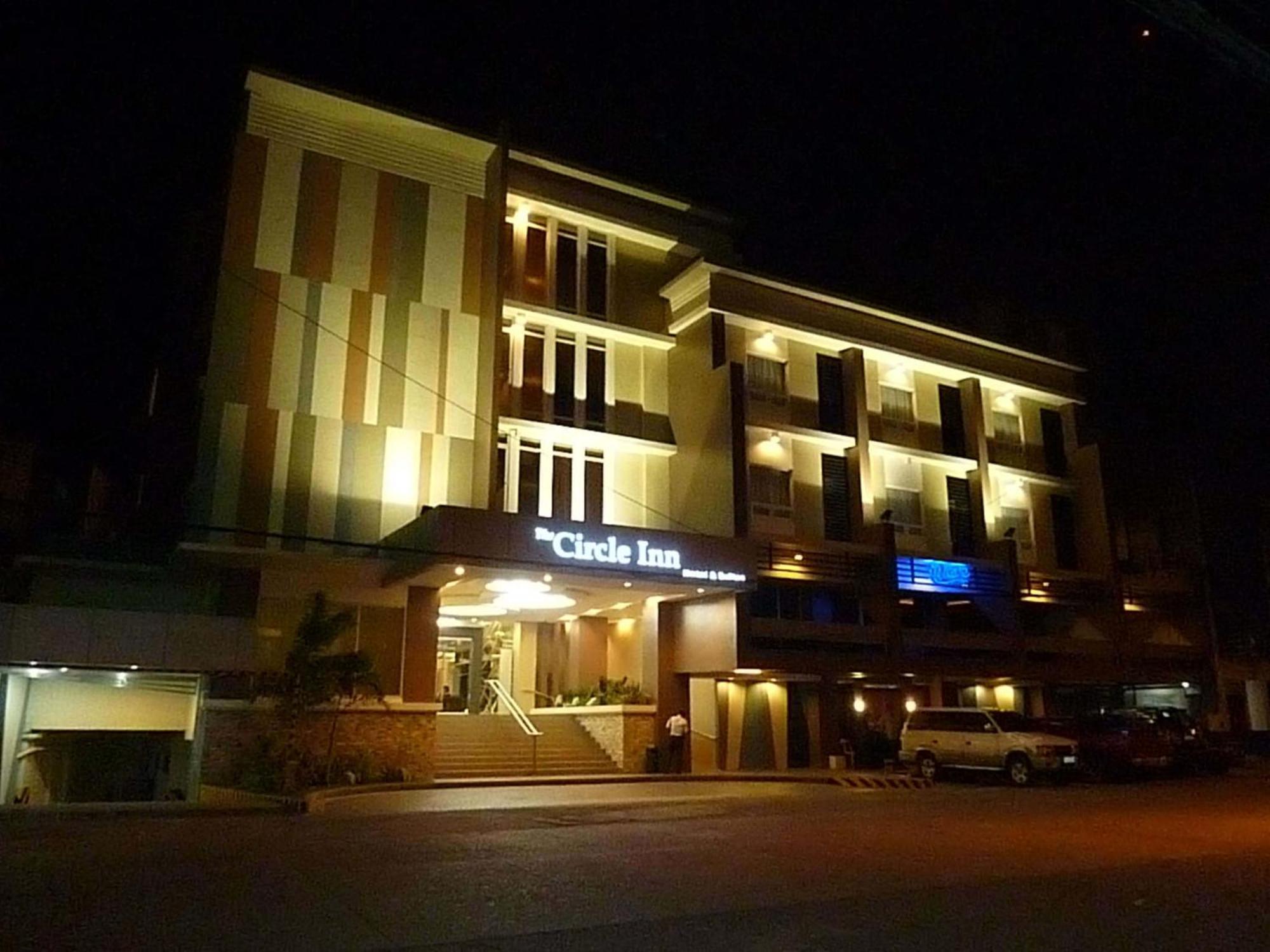 Circle Inn - Iloilo City Center Экстерьер фото